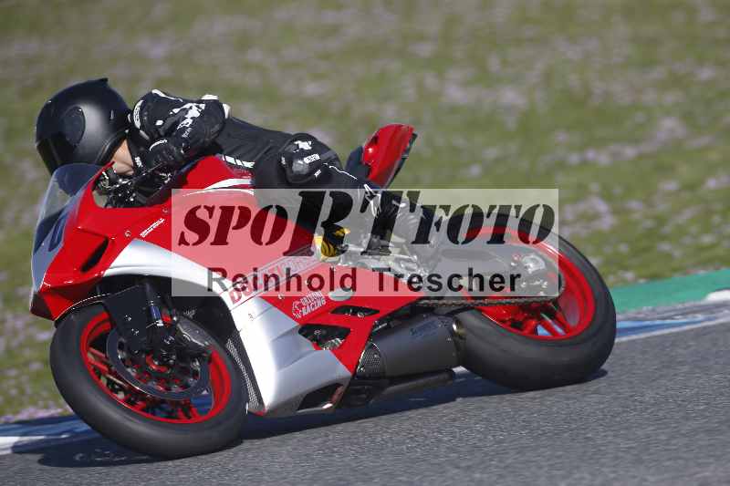 /Archiv-2024/02 29.01.-02.02.2024 Moto Center Thun Jerez/Gruppe gruen-green/20